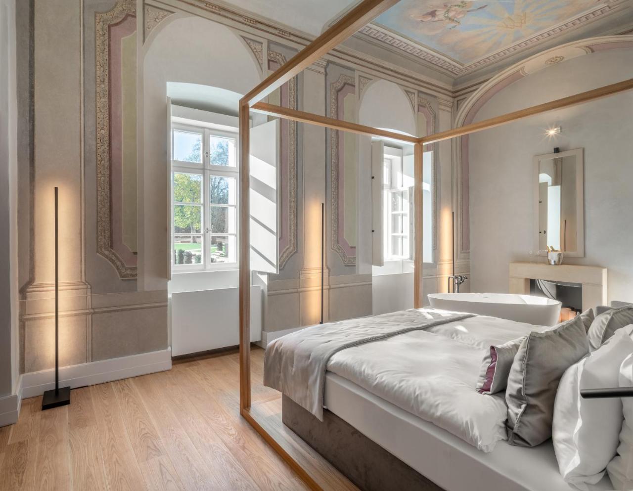 Chateau Clara Futura Dolni Brezany 外观 照片